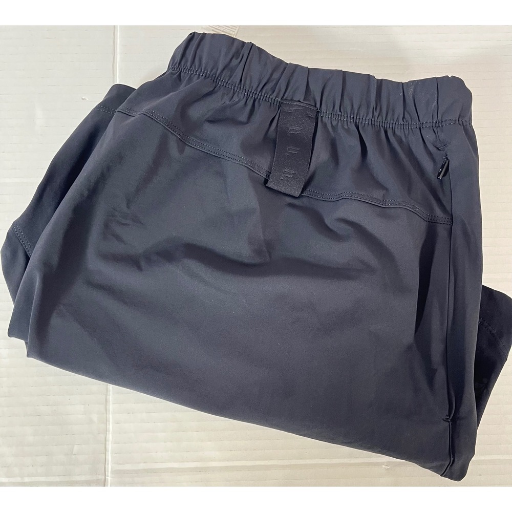 Fabletics Athletic Shorts Mens XXL Black Drawstring Zipper Pockets - Picture 6 of 6